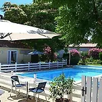Hotel Restaurant La Braisiere 2*