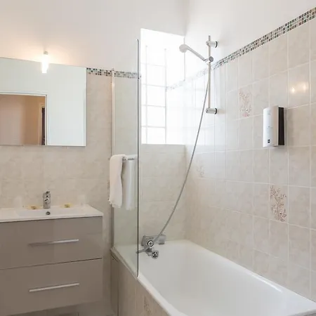 Szálloda Restaurant La Braisiere Saint-Romain