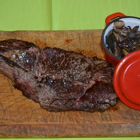 Restaurant La Braisiere 2* Saint-Romain