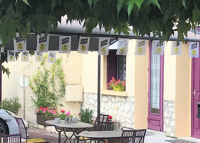 Hotel Restaurant La Braisiere 2*